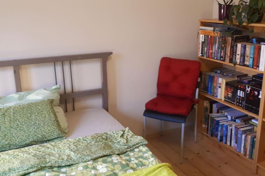 Private Room In Our Home With Free Vvo Ticket & Cats Pirna Luaran gambar