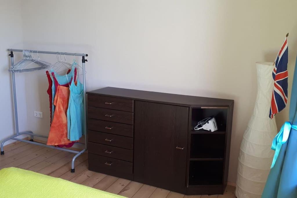 Private Room In Our Home With Free Vvo Ticket & Cats Pirna Luaran gambar